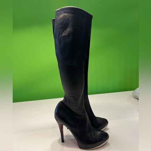 Massimo Dogama. Absolutely stunning boots! Extra high heel. Silver toe. - Picture 2 of 7